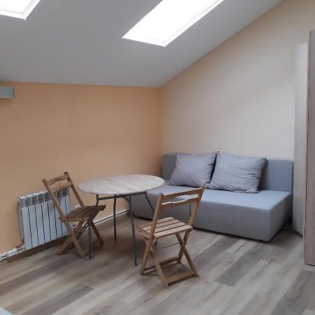 Velka Vasylkivska, 132,,, Appartement Kiev Buitenkant foto