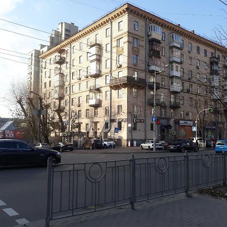 Velka Vasylkivska, 132,,, Appartement Kiev Buitenkant foto