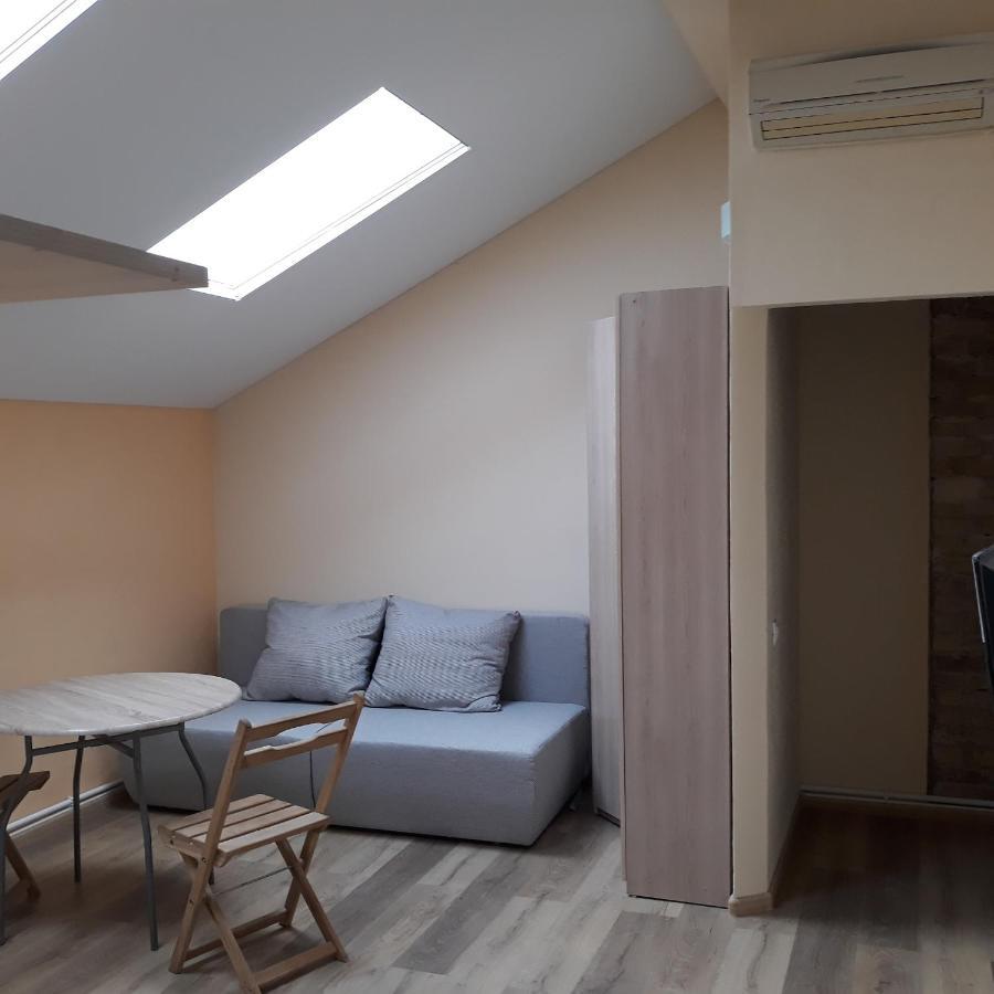 Velka Vasylkivska, 132,,, Appartement Kiev Buitenkant foto
