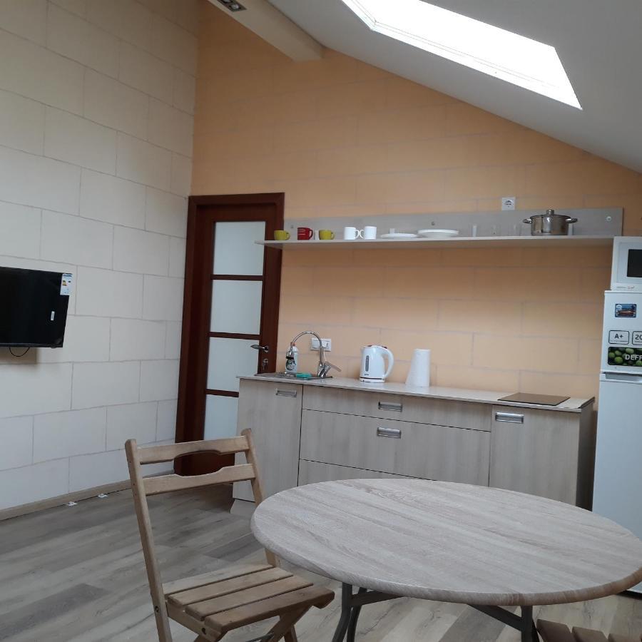 Velka Vasylkivska, 132,,, Appartement Kiev Buitenkant foto