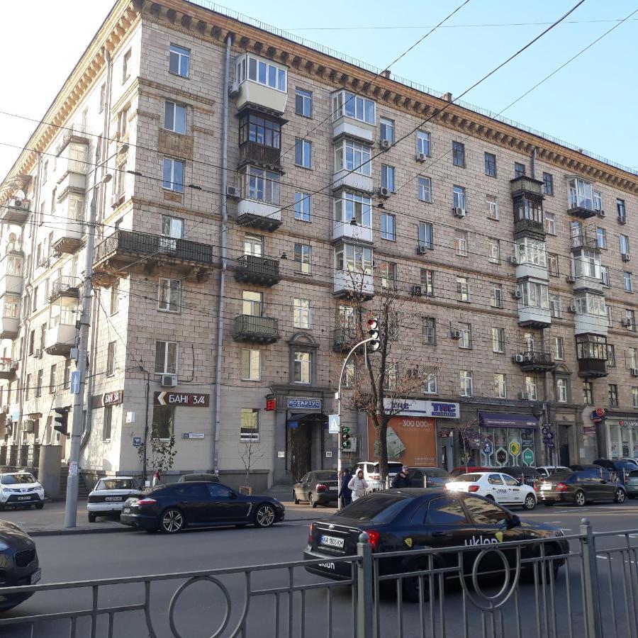 Velka Vasylkivska, 132,,, Appartement Kiev Buitenkant foto